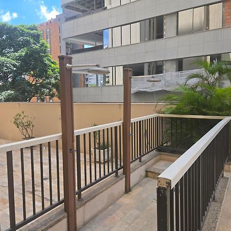 Apart Hotel Volpi 101 - Conforto & Comodidade Belo Horizonte Exteriör bild